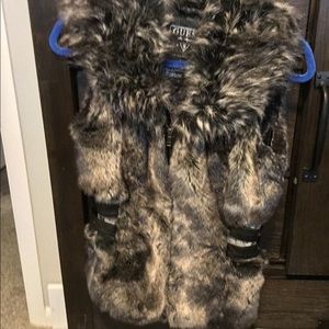 Guess fur vest. Leather trim. Size S. Never worn